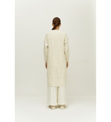 Weißer gestrickter Cardigan