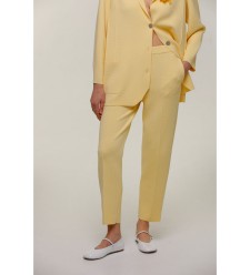 Gelbe Gerade-Hose Gelbe Gerade-Hose