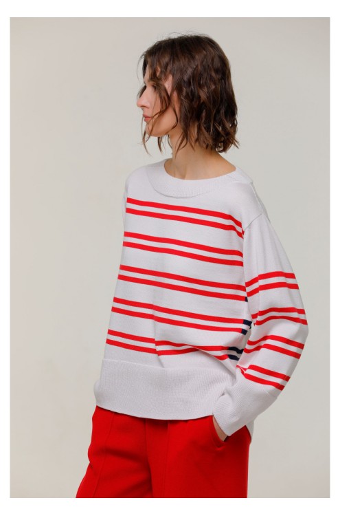 Wollpullover mit Streifen Wollpullover mit Streifen