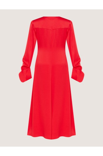 Rotes Kleid von Attire
