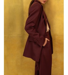 Taillierter Blazer von Attire by Halyna Davydiuk (Burgunderrot)