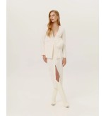 Blazer mit Blumenbrosche von Attire by Halyna Davydiuk