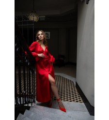 Rotes Kleid von Attire