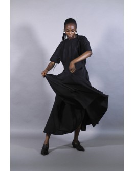 Black silk dress with pleats