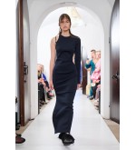 BOBKOVA Strickkleid mit offenem Rücken und Stickband