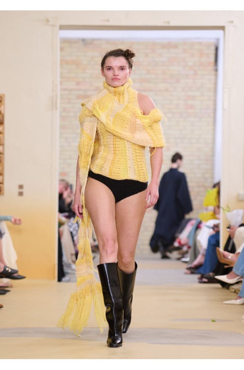 Bobkova Gelber Handgestrickter Schal