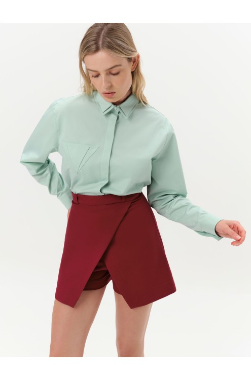 Dar Ann AXIS Shorts in Bordeaux