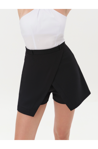 Dar Ann AXIS Shorts in Schwarz