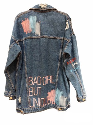 "Bad girl but unique" blau (klassisch jeans) handgemalt Jeansjacke