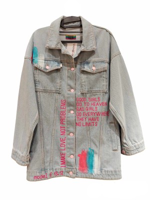 "Bad girl but unique" hellblau handgemalt Jeansjacke