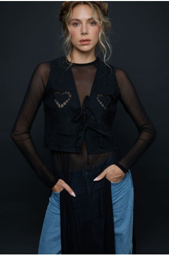 Weste „Heart“ von EMBROIDEREDGEM (Schwarz)