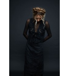 Schürze von EMBROIDEREDGEM (Schwarz) Schürze von EMBROIDEREDGEM (Schwarz)