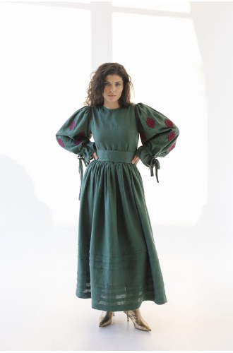 Kleid  Orysia von EMBROIDEREDGEM (Grün)