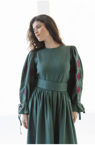 Kleid  Orysia von EMBROIDEREDGEM (Grün)