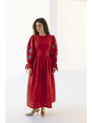 Kleid Ruta von EMBROIDEREDGEM (Rot)