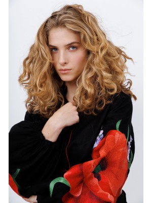 Bestickte Bluse Hanna von EmbroideredGem (Schwarz)
