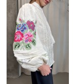Bluse Lada von EMBROIDEREDGEM (Weiß)
