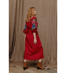 Stickkleid „Pfingstrose“ von EmbroideredGem (Rot)