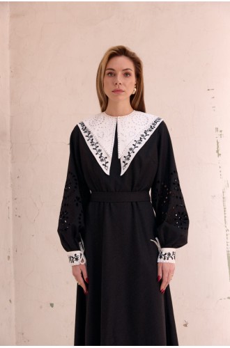 Kleid Olena von EMBROIDEREDGEM (Graphit)