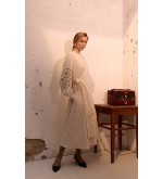 Kleid Olena von EMBROIDEREDGEM (Creme)