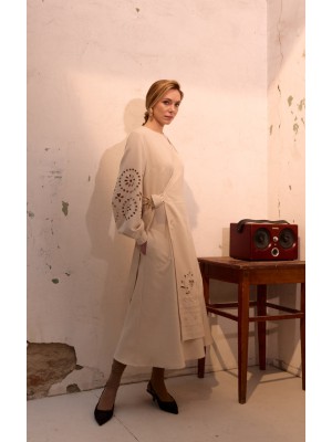 Kleid Olena von EMBROIDEREDGEM (Creme)