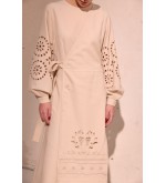 Kleid Olena von EMBROIDEREDGEM (Creme)