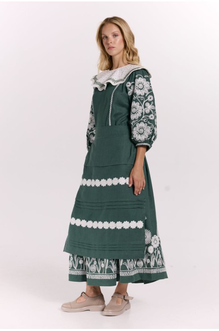 Ethnisches Kleid „Christina“ mit Stickerei von EMBROIDEREDGEM (Smaragd)