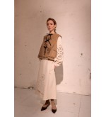 Kurze Weste Isidora von EMBROIDEREDGEM