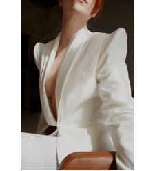 Weißer Blazer