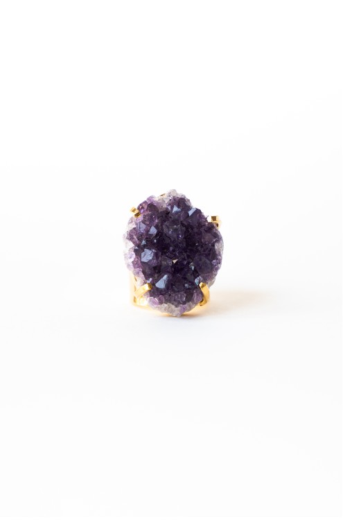 Ring mit Dunklem Amethyst von Katára Jewellery (1)