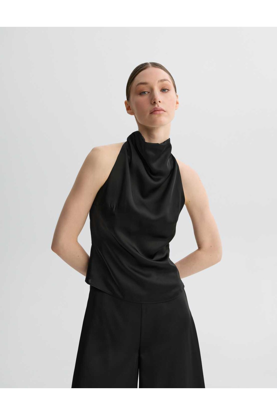 Top Biarritz Schwarz von L'eskizzo