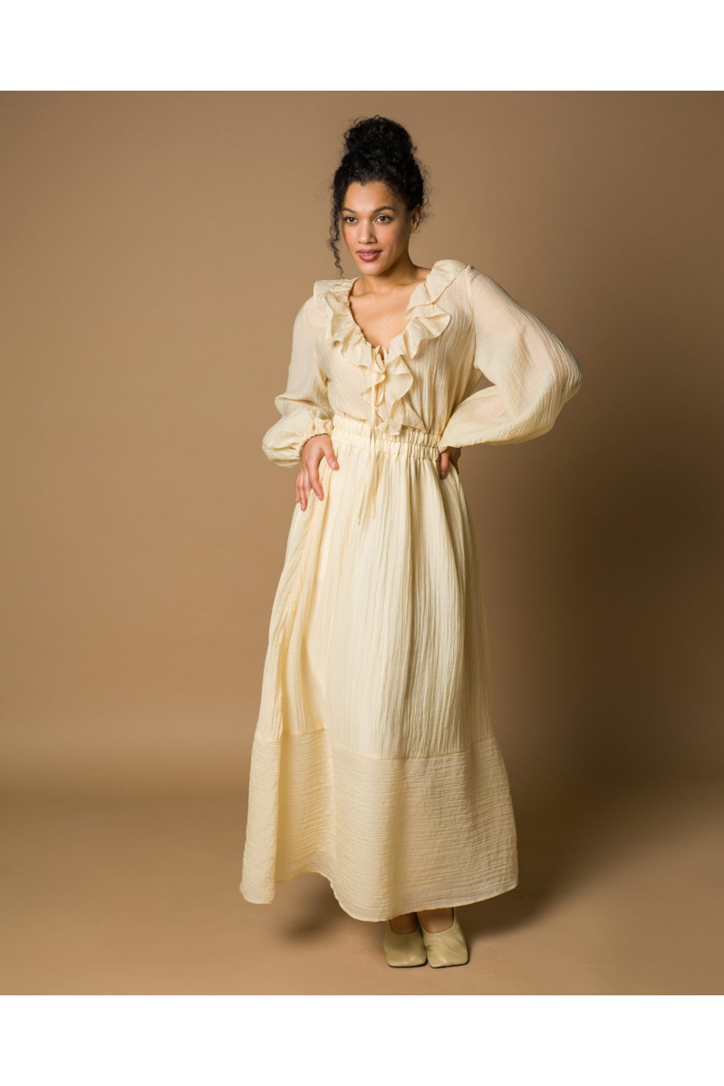 Maha Langes Kleid aus Crinkle-Tencel (Ecru)