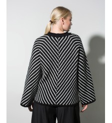 Maha Pullover mit Diagonalstreifen (Schwarz und Weiß) Maha Pullover mit Diagonalstreifen (Schwarz und Weiß)