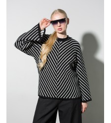 Maha Pullover mit Diagonalstreifen (Schwarz und Weiß) Maha Pullover mit Diagonalstreifen (Schwarz und Weiß)