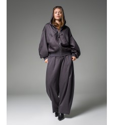 Maha Set: Jacke mit Kapuze und Barrel-Hose (Dunkelgrau) Maha Set: Jacke mit Kapuze und Barrel-Hose (Dunkelgrau)