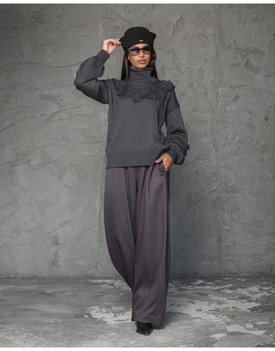 Maha Baumwollpullover mit handgehäkelten Blumen