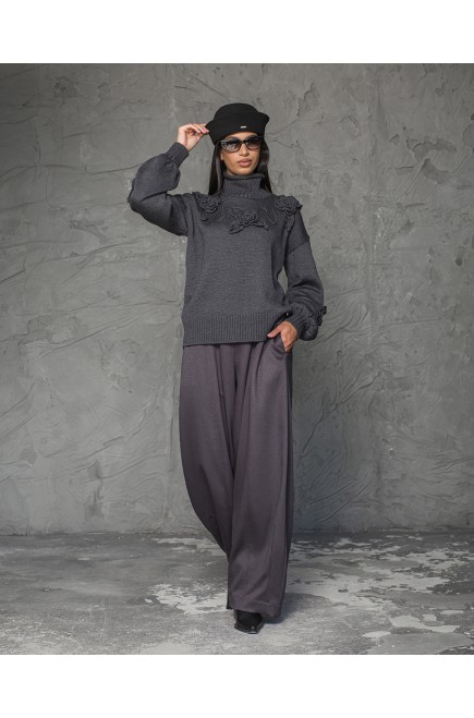 Maha Baumwollpullover mit handgehäkelten Blumen