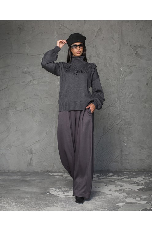 Maha Baumwollpullover mit handgehäkelten Blumen